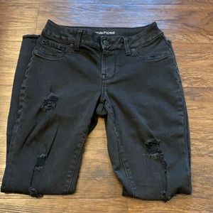 Maurices distressed black jeans